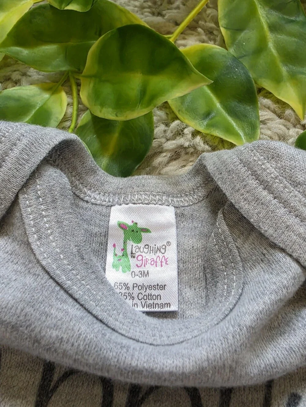 Unisex Baby 'Daddy's Running Buddy' Onesie (0-3 Months)